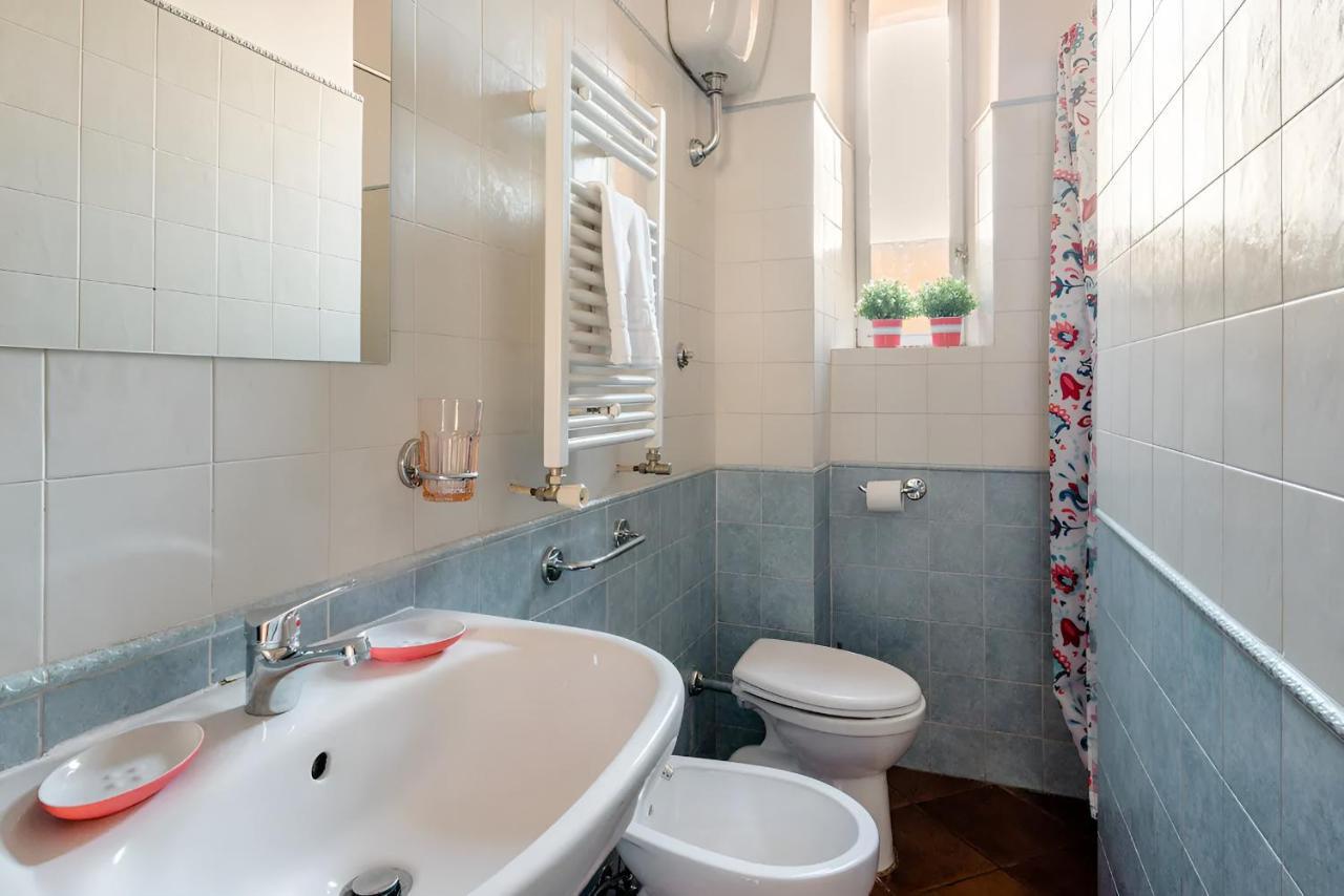 Giulia Apartment In Trastevere Roma Eksteriør bilde